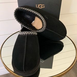 UGG Mens Tasman in Black